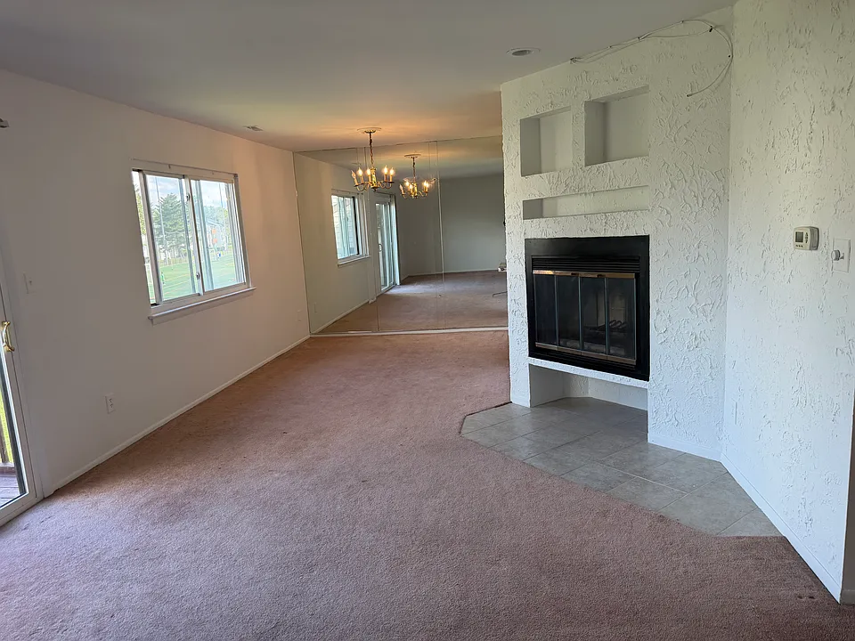 48 Buttonwood Rd #2