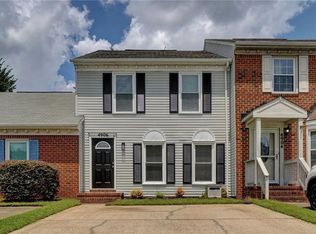 4906 Woods Edge Rd, Virginia Beach, VA 23462