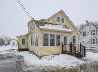 117 Degrace St, Shippagan, NB E8S1H2