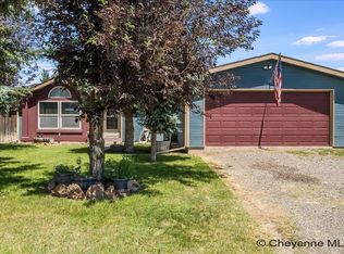 714 Sunridge Dr, Cheyenne, WY 82007