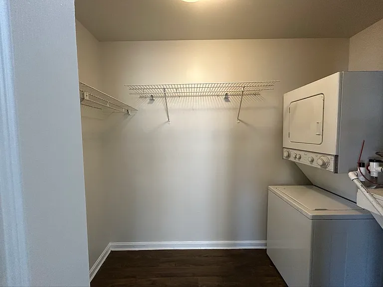 Vernon Homes — Photo 20