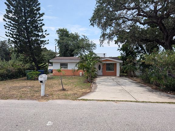 4th image of 4223 W Laurel St