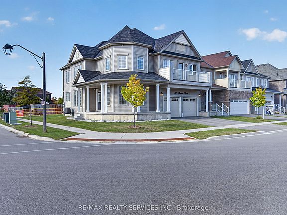2nd image of 10 Munro Cir