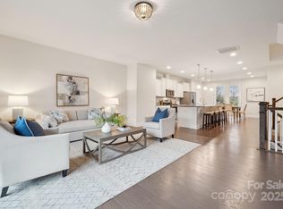 1252 Madison Towns Ln, Charlotte, NC 28209