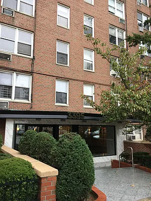 Sold by Timeless Realty Corp | media 14