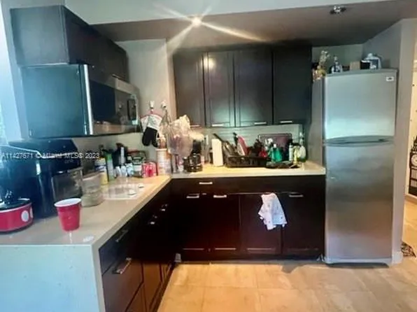 255 W 24th St APT 542, Miami Beach, FL 33140