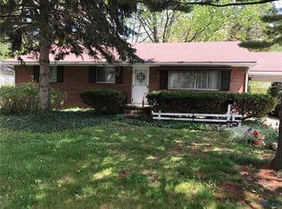 1086 Craig Rd, Maumee, OH 43537