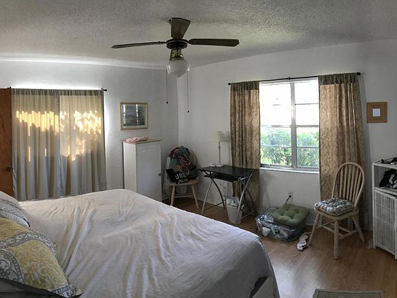 4th image of 306 Columbus Ave