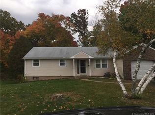 21 Diana Dr, Bloomfield, CT 06002