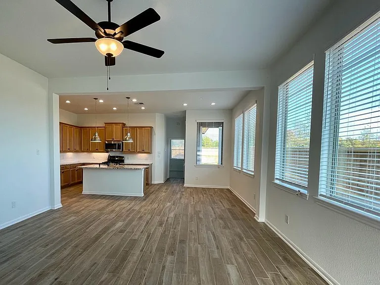 639 Silver Pear Ct — Photo 7