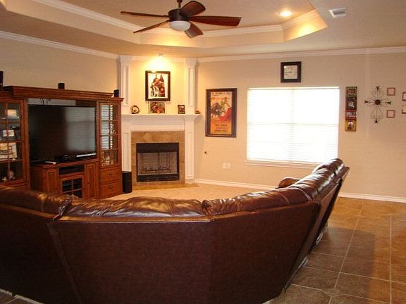 2nd image of 4314 Lehigh Dr