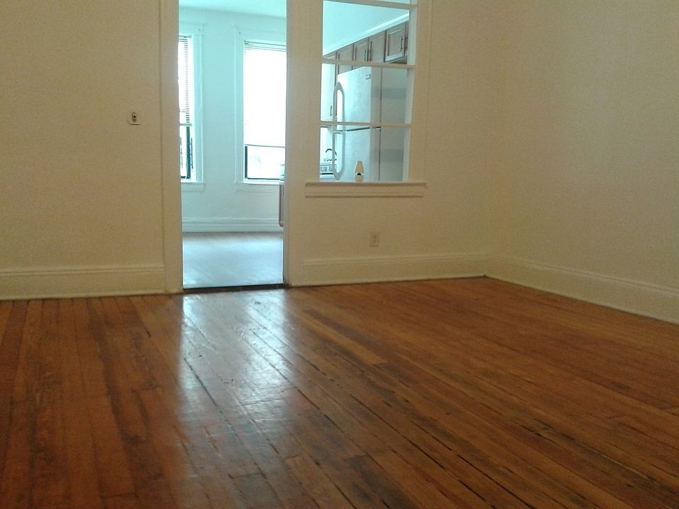 1st image of 3409 42nd St APT 2L