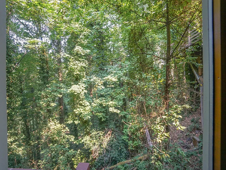 1239 SW Woods St — Photo 26