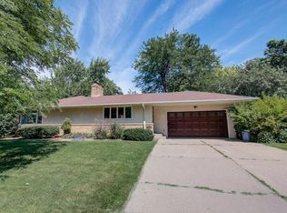 2902 Idaho Ave N, Crystal, MN 55427