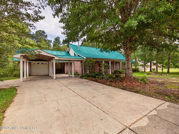 3rd image of 19119 E Highland Dr