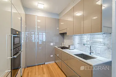 Rented by (Legacy) Elegran