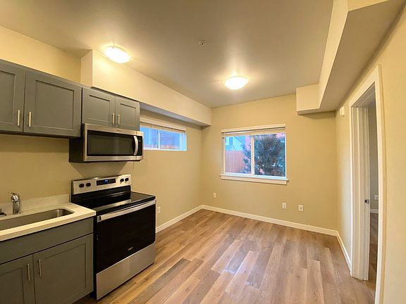 3rd image of 3715 McKinley Ave #E-305