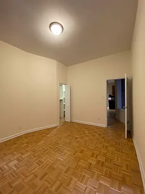 Rented by Waverly Realty Associates | media 17