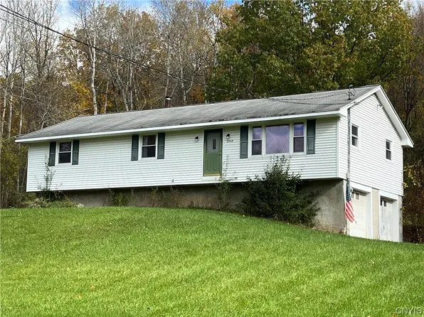 2948 Sevier Rd, Marietta, NY 13110