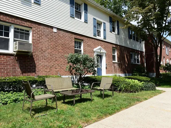 93 Columbus Avenue #1B, West Harrison, NY 10604
