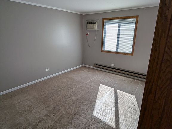 5th image of 5330 Waterbury Ln APT 1104A