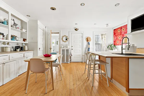 Sold by Compass | media 12