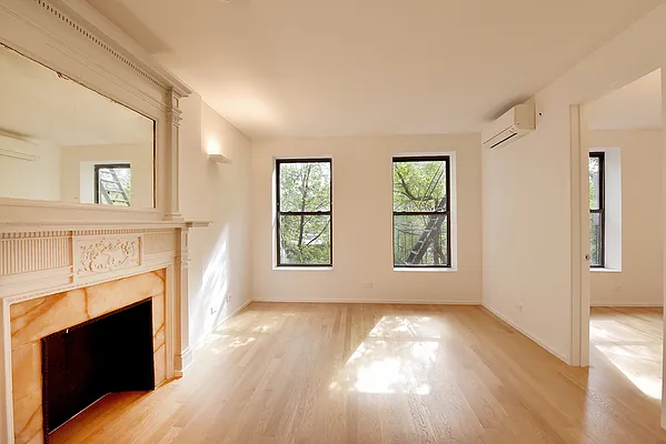 Rented by LEE & ASSOCIATES NYC RESIDENTIAL LLC | media 11