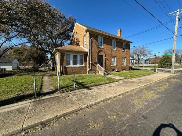 2215 N Wisconsin Ave, Peoria, IL 61603