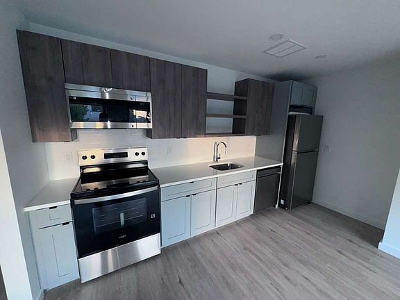 5th image of 500 Market St #5D