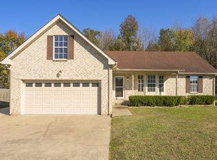 509 Riverway Cove Ln, Old Hickory, TN 37138