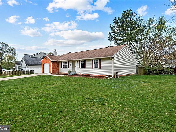 3rd image of 5089 Blarney St