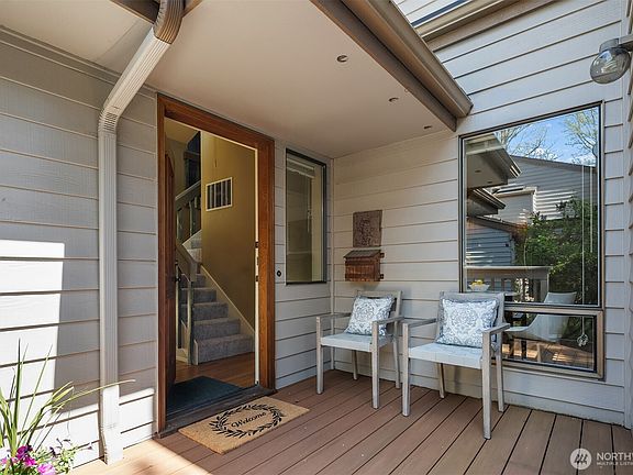 3rd image of 6 143rd Avenue SE