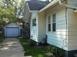 1910 Price St, Rockford, IL