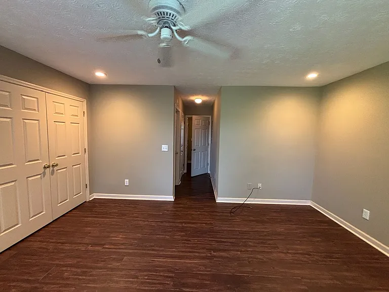 1338 Virginia St — Photo 10