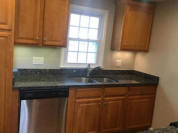 2nd image of 3808 Fortuna Ct