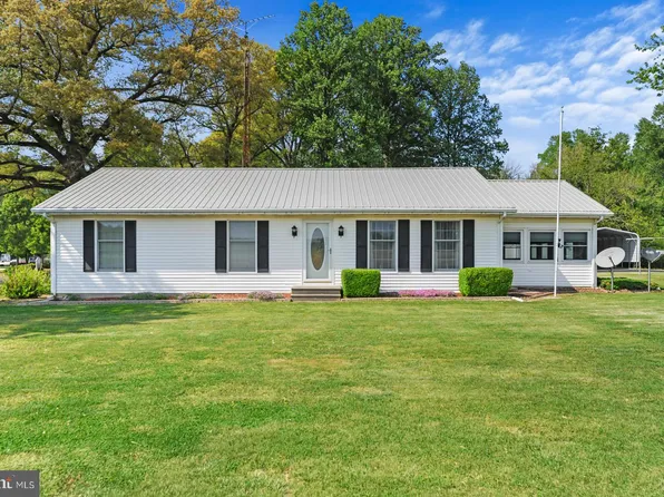 127 Courtland Dill Rd, Felton, DE 19943