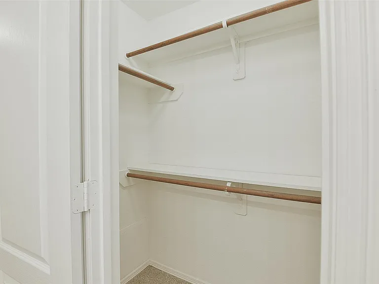 24415 Strong Pine Dr — Photo 22