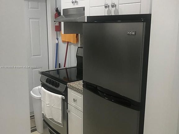 4th image of 7921 Abbott Ave #5