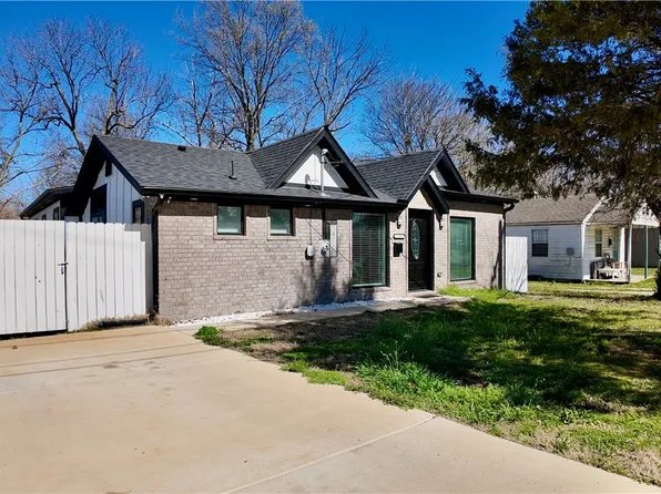 128 Pierce Ave, Springdale, AR 72764