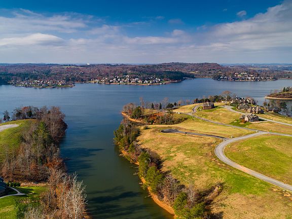 4th image of 205 Admiral Ct Lot 164
