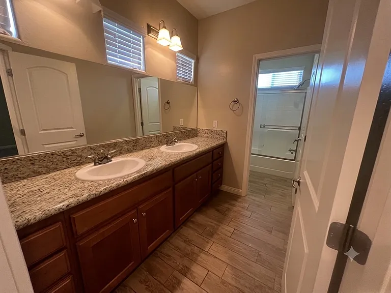 14854 Citrus Tree Ct — Photo 6