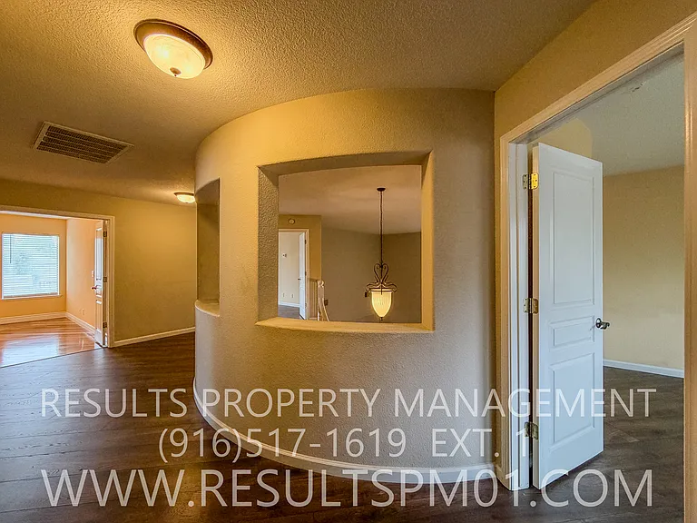 4891 Knightswood Way — Photo 31
