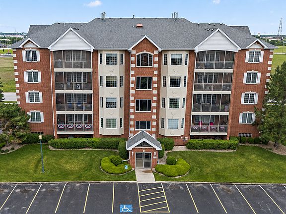 2nd image of 7920 Trinity Cir Unit 3SE