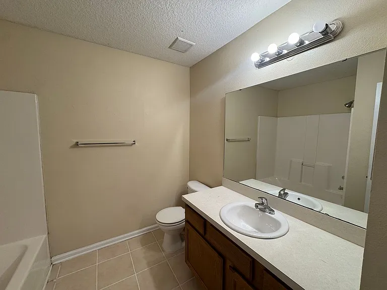 5051 Playpen Dr #16 — Photo 11