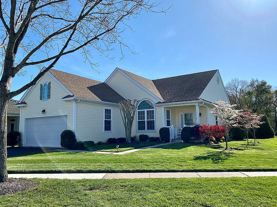 1st image of 12 Avebury Ct