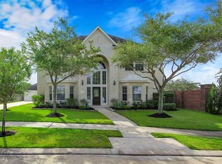6602 Mistyleaf Ln, Sugar Land, TX 77479