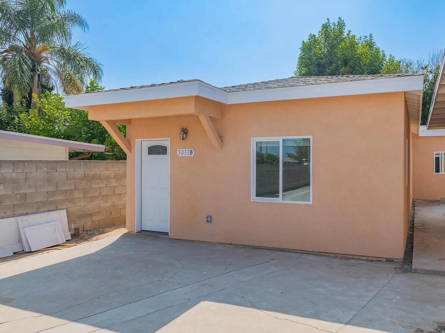 2 bed, 730 sqft, $2,700 — Photo 4