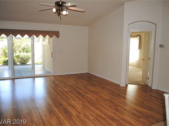 5th image of 10208 Juniper Creek Ln