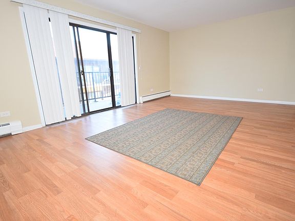 3rd image of 9520 Mayfield Ave APT N301
