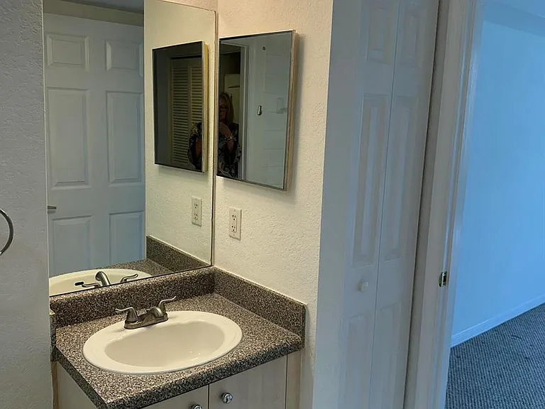 1801 N Flagler Dr #212 — Photo 11